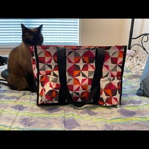 Zip Top Organizing Utility Tote in Origami Pop
